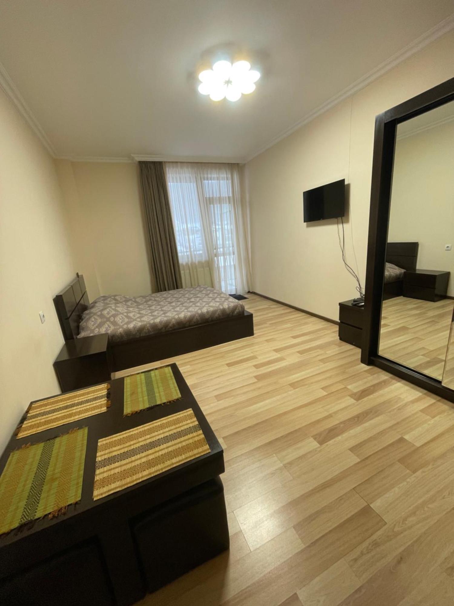 Apartment In Hotel Snow Plaza Бакуриани Екстериор снимка